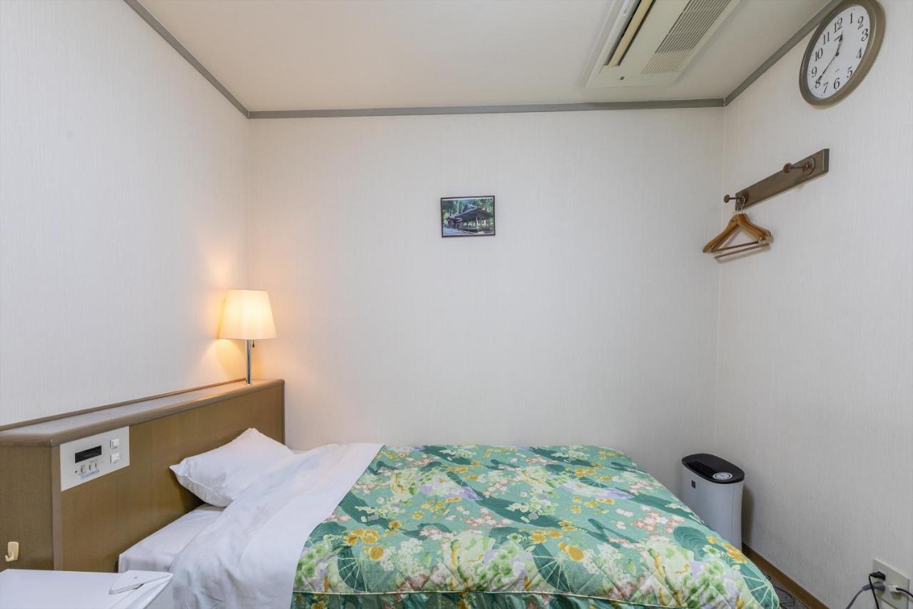 Tabist Business Hotel Takamado Shin-Omiya Nara Exteriör bild