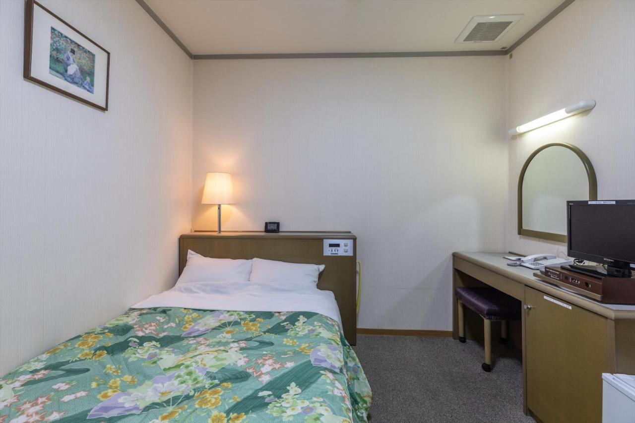 Tabist Business Hotel Takamado Shin-Omiya Nara Exteriör bild