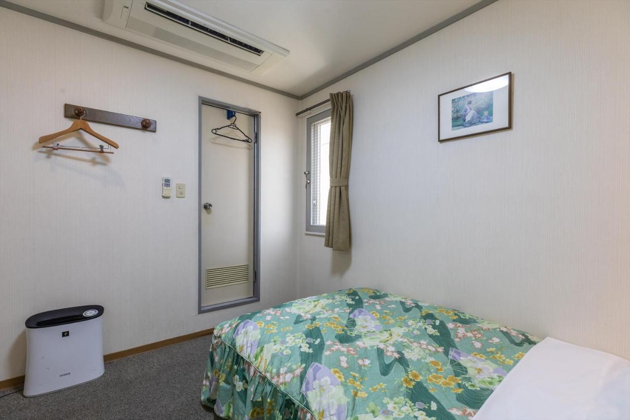 Tabist Business Hotel Takamado Shin-Omiya Nara Exteriör bild