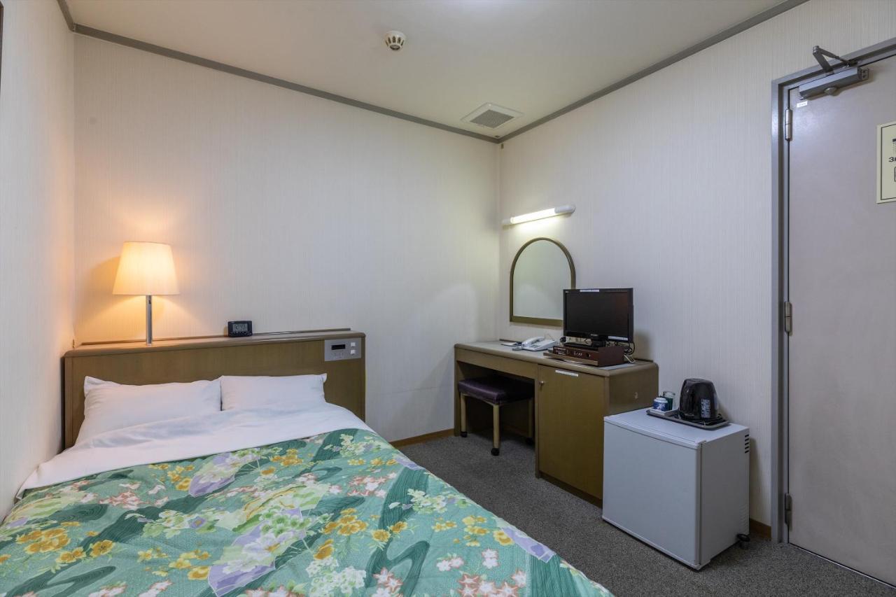 Tabist Business Hotel Takamado Shin-Omiya Nara Exteriör bild