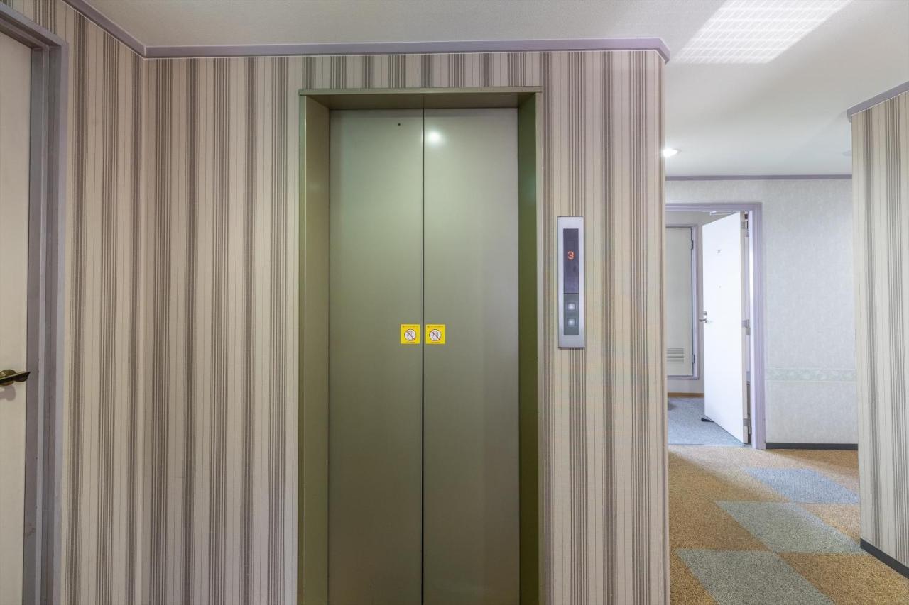 Tabist Business Hotel Takamado Shin-Omiya Nara Exteriör bild