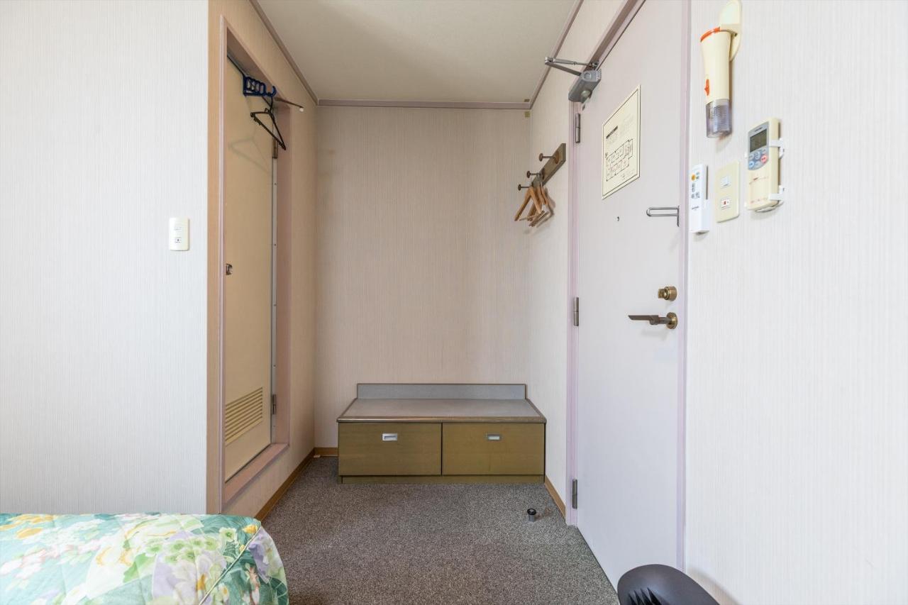Tabist Business Hotel Takamado Shin-Omiya Nara Exteriör bild
